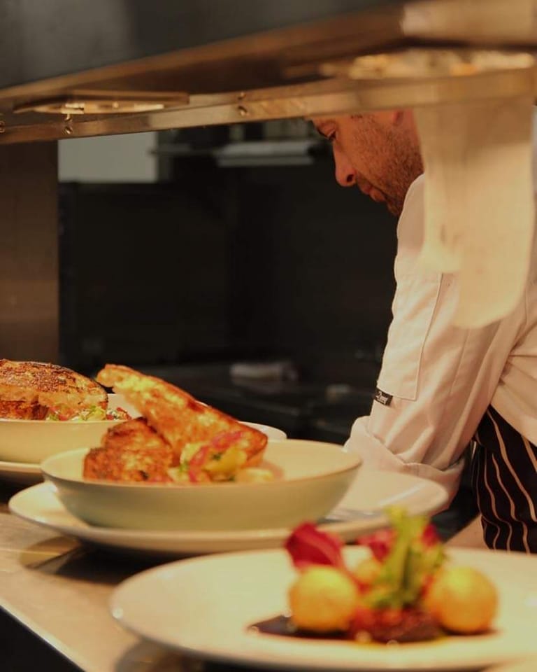 312140520_550929793702987_1032396934331475836_n